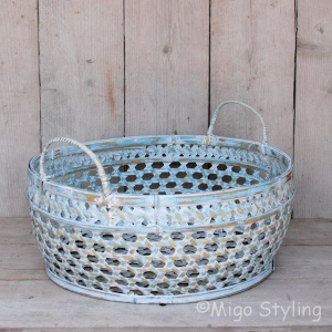 Offener Bambuskorb in Blue Wash