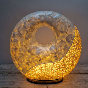 Donut Tafellamp Capizschelp zandkleur middel