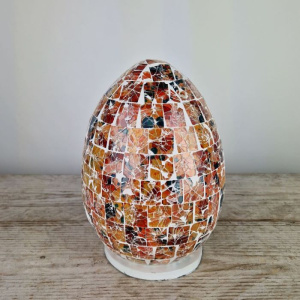 Gekleurde Mozaiek design tafellamp Egg (rood oranje)