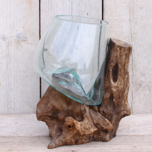 Glazen druppel vaas op hout (l)