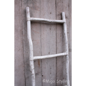 Decoratieve houten ladder