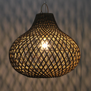 Rieten hanglamp naturel/zwart klein