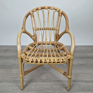 Rotan kinderstoel 