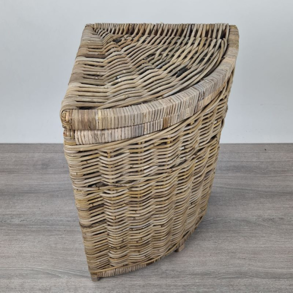 Wäschekorb dreieckig mit Innensack Rattan Grau? Online Bestellung MigoStyling