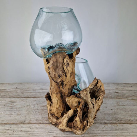 Tropfenvase aus Holz