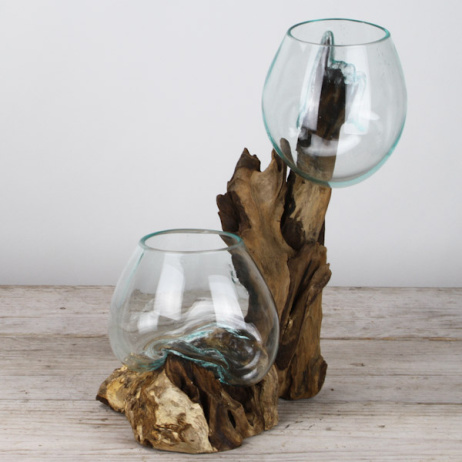 Tropfenvase aus Holz