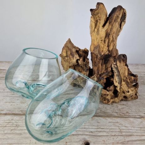 Tropfenvase aus Holz