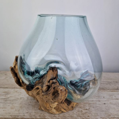 Tropfenvase aus Glas auf Holz (j)