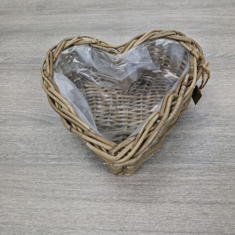 Herzförmiger Korb aus Rattan, mittelgroß