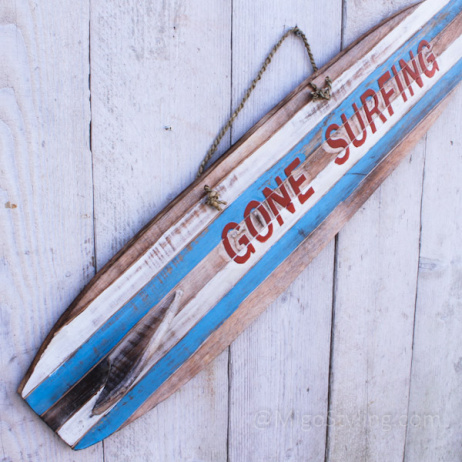 Houten surfplank met vin