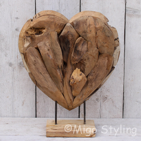 Houten hart groot op standaard