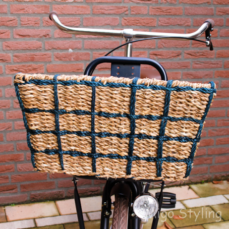 Fietsmand gevlochten riet (blue)