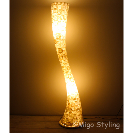 Tornado schelpen vloerlamp