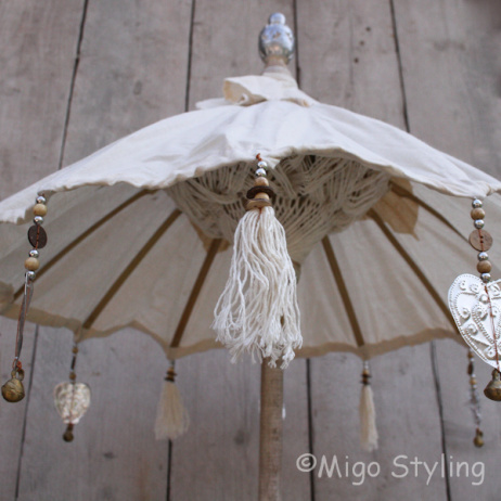 Tafelparasol uit Bali 60 cm creme 