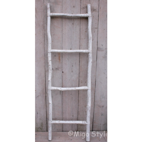 Decoratieve houten ladder