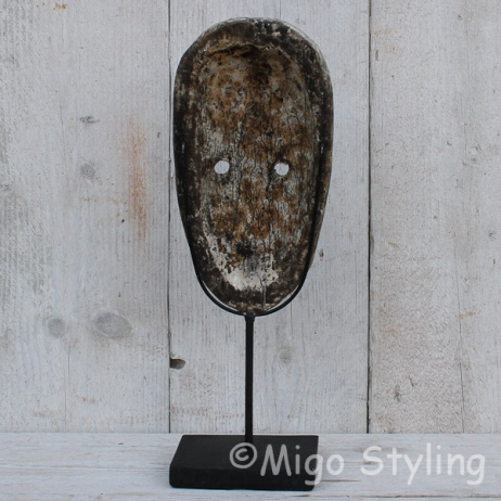 Masker hout op standaard (c) 
