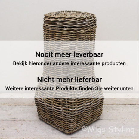 Slangenmand met deksel hoog