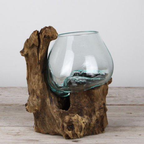 Mini glazen druppelvaas op hout (c)