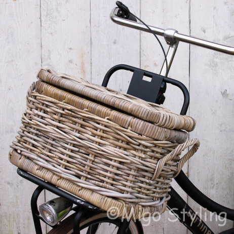 Opbergmand met deksel 40 cm grey rotan 
