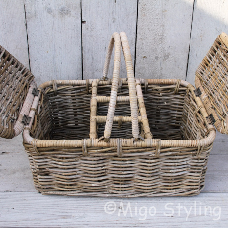 Picknickkorb mit 2 Klappen und Flaschenhalter