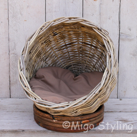 Katzenkorb mit weichem Kissen Rattan Grau 
