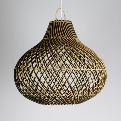 Rieten hanglamp naturel/zwart klein