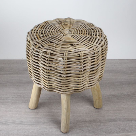 Runder Rattanhocker