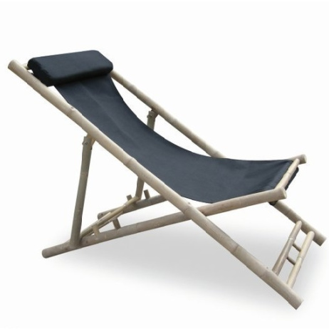 Relaxstoel van bamboe met hoofdsteun kussens