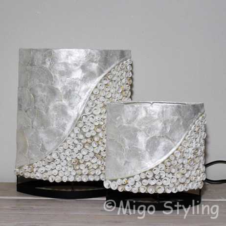 Tischlampe Muscheln Design klein Sandfarbe 