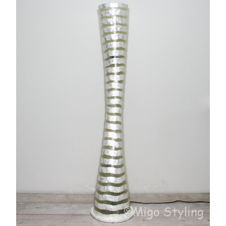 Tornado schelpen vloerlamp gestreept