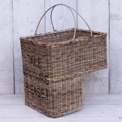 Treppenkorb Rattan