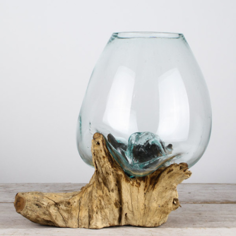 Vase auf einem Wurzelstrunk (L) 