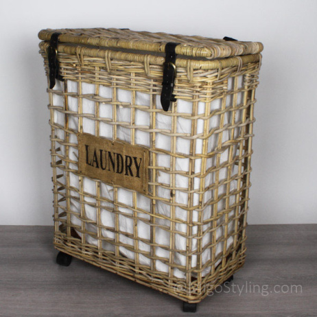 Wäschekorb 'Laundry' auf Rädern