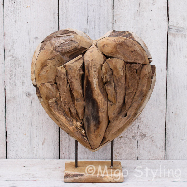 Houten hart groot op standaard 