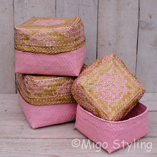 Offermandje bamboe roze S
