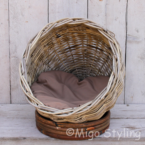 Katzenkorb mit weichem Kissen Rattan Grau 