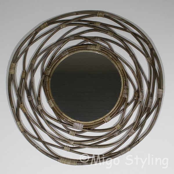 Rotan spiegel rond Kubo 