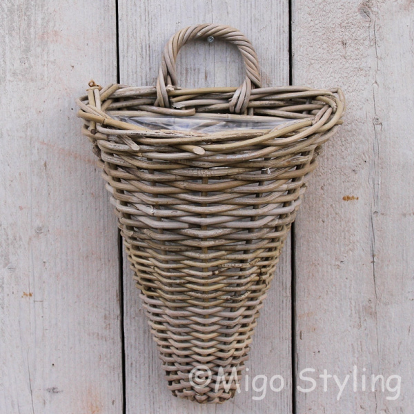 Wandhanger Rotan Puntmodel 