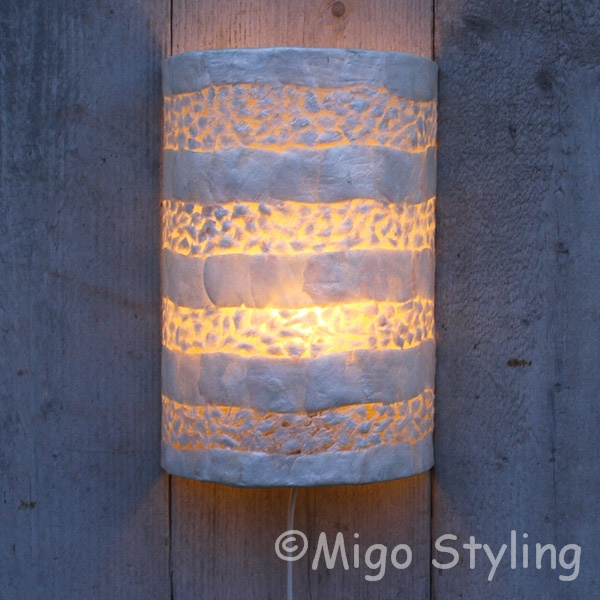 Wandlamp schelp wit gevlokt