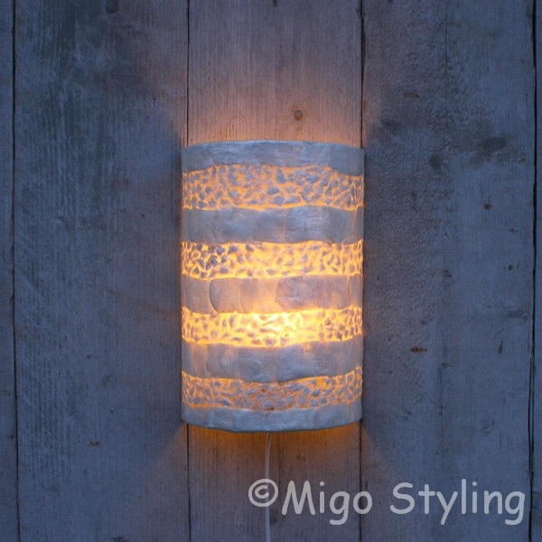 Wandlamp schelp wit gevlokt 